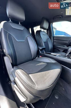 Внедорожник / Кроссовер Jeep Compass 2023 в 