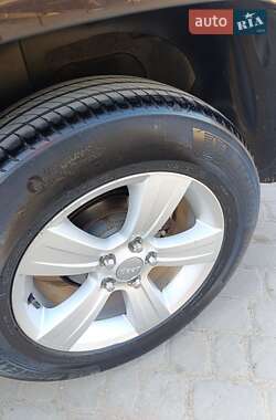 Внедорожник / Кроссовер Jeep Compass 2013 в 