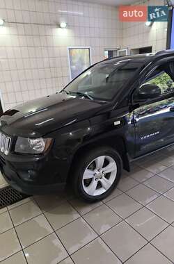 Внедорожник / Кроссовер Jeep Compass 2016 в Запорожье