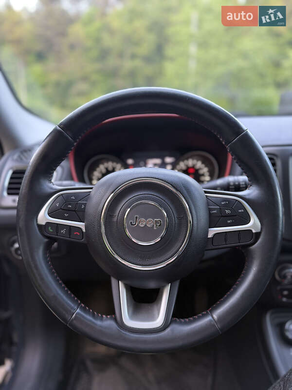 Внедорожник / Кроссовер Jeep Compass 2017 в Львове