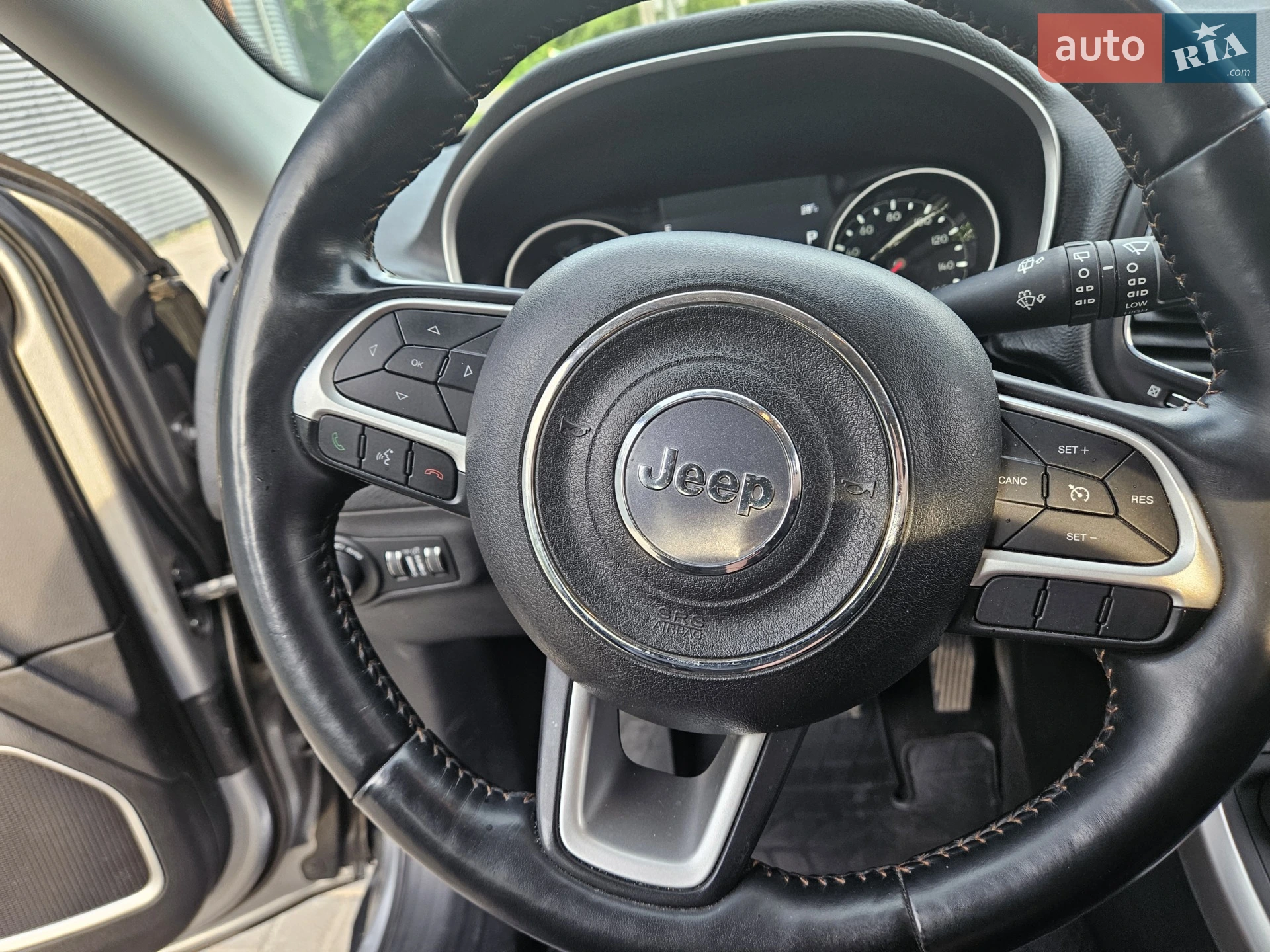 2017 Jeep Compass - мініатюра 46