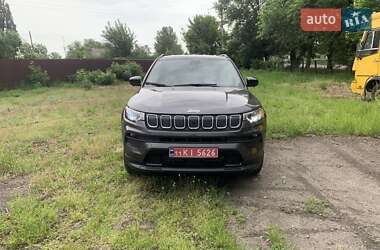 Внедорожник / Кроссовер Jeep Compass 2022 в 
