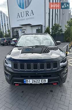 Внедорожник / Кроссовер Jeep Compass 2019 в 