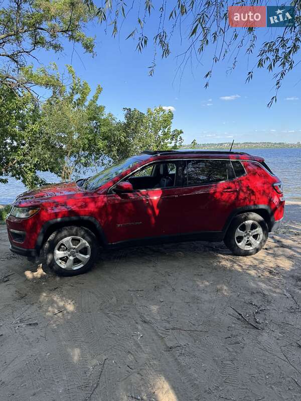 Внедорожник / Кроссовер Jeep Compass 2018 в Киеве