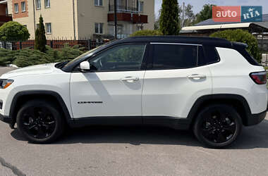 Позашляховик / Кросовер Jeep Compass 2018 в 