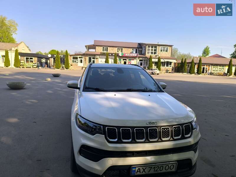 Внедорожник / Кроссовер Jeep Compass 2020 в Сахновщине