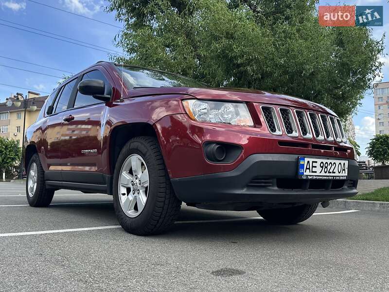 Внедорожник / Кроссовер Jeep Compass 2013 в Киеве