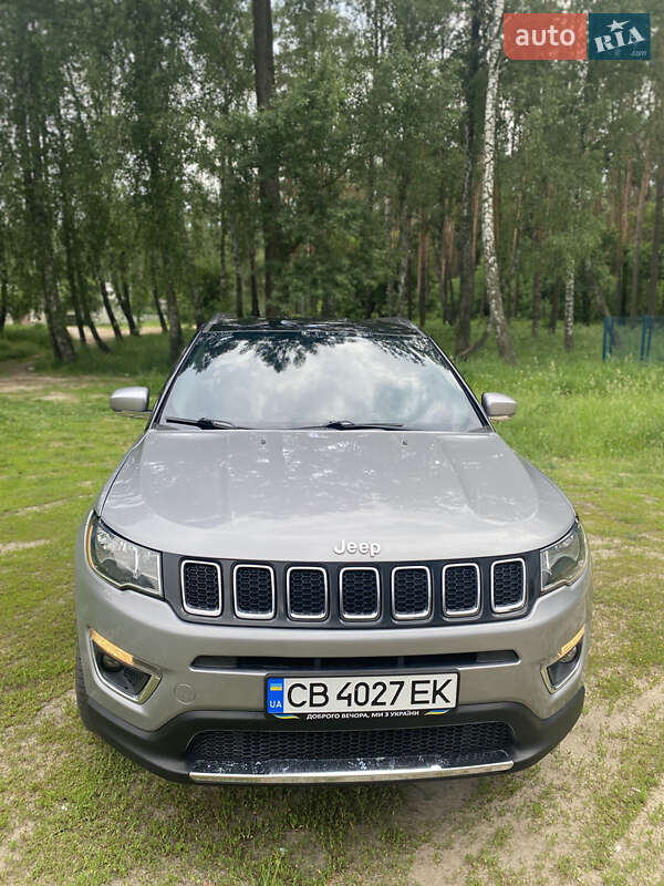Внедорожник / Кроссовер Jeep Compass 2017 в Киеве