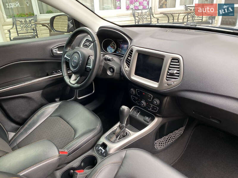 Позашляховик / Кросовер Jeep Compass 2017 в Дніпрі