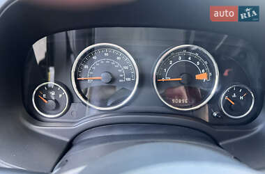 Внедорожник / Кроссовер Jeep Compass 2014 в Киеве