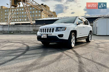 Позашляховик / Кросовер Jeep Compass 2015 в Києві