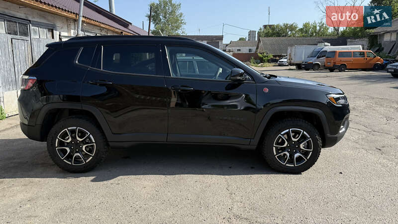 Позашляховик / Кросовер Jeep Compass 2024 в Полтаві фото 37 Позашляховик / Кросовер Jeep Compass 2024 в Полтаві