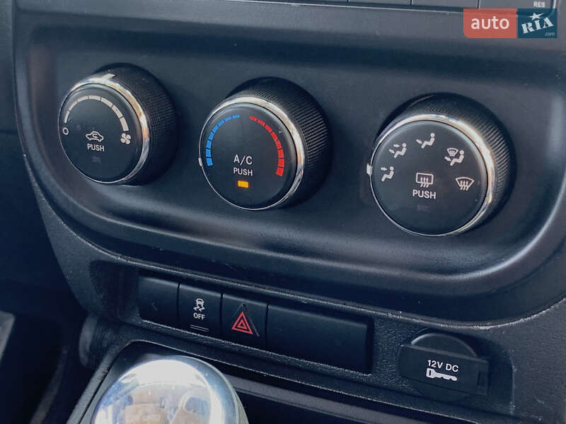 Позашляховик / Кросовер Jeep Compass 2016 в Бердичеві фото 38 Позашляховик / Кросовер Jeep Compass 2016 в Бердичеві