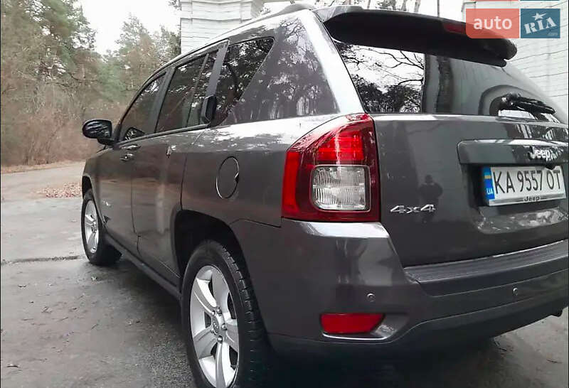 Позашляховик / Кросовер Jeep Compass 2015 в Львові