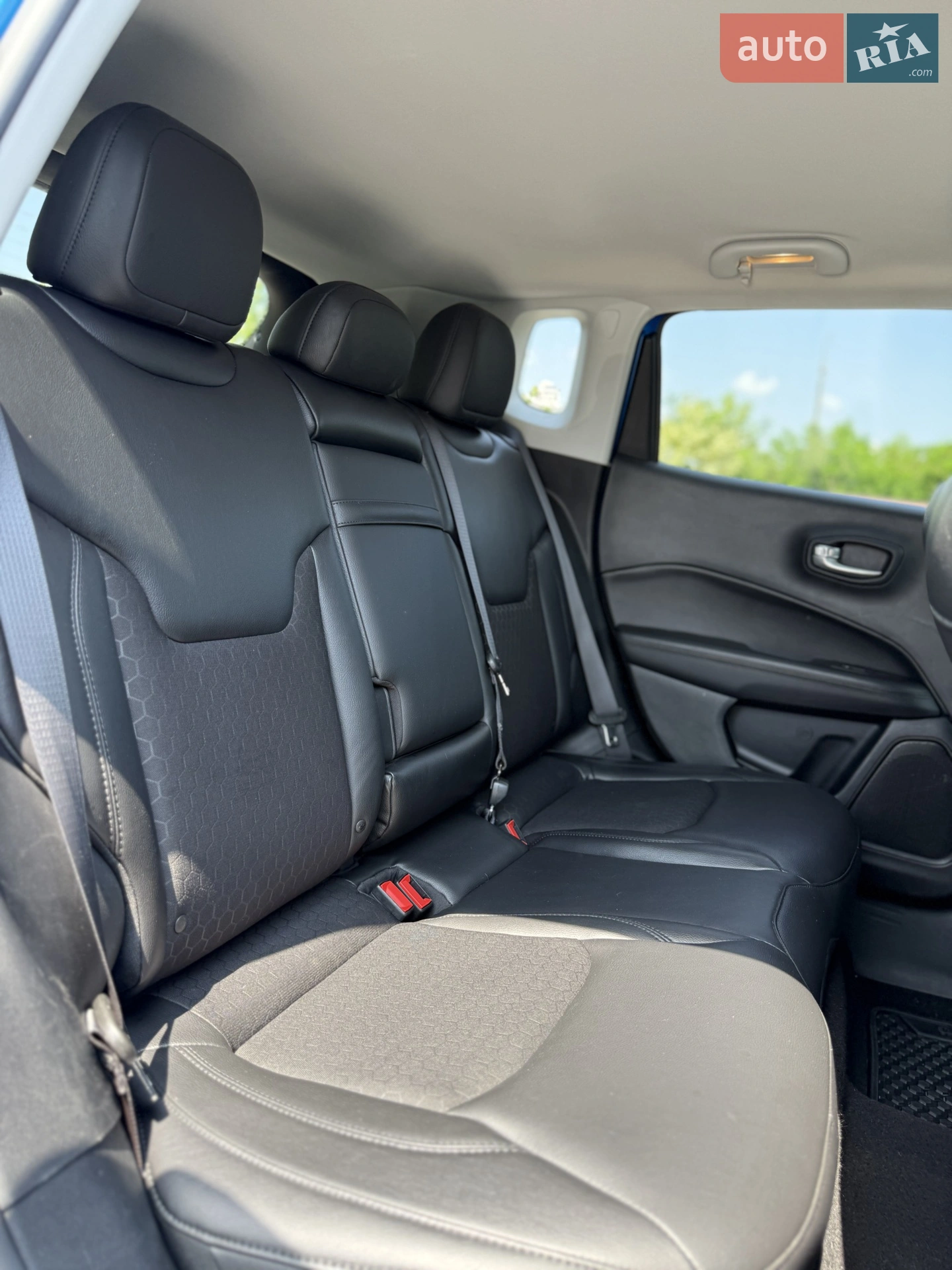 2018 Jeep Compass - мініатюра 23