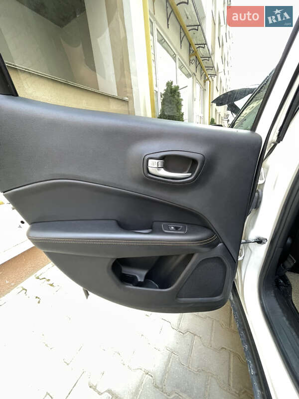 Внедорожник / Кроссовер Jeep Compass 2018 в Хмельницком