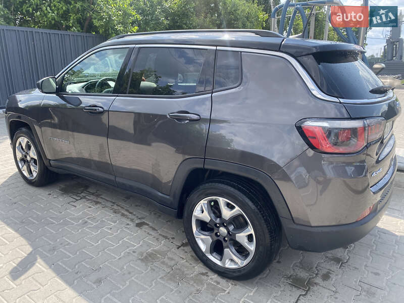 Внедорожник / Кроссовер Jeep Compass 2018 в Киеве