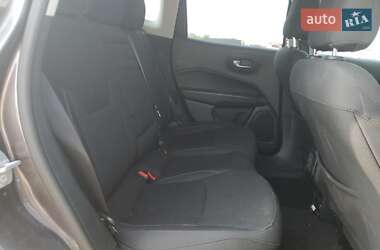 Внедорожник / Кроссовер Jeep Compass 2019 в 