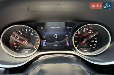 Внедорожник / Кроссовер Jeep Compass 2019 в 