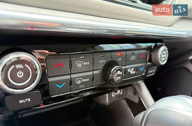 Внедорожник / Кроссовер Jeep Compass 2022 в 