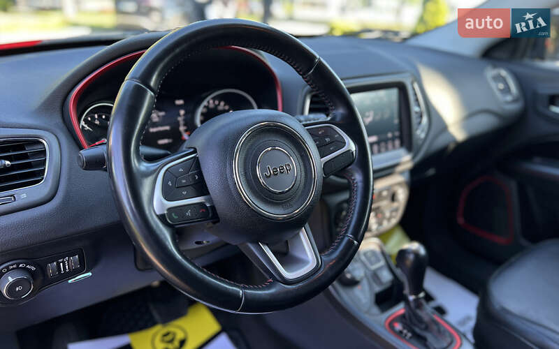 Внедорожник / Кроссовер Jeep Compass 2019 в Львове