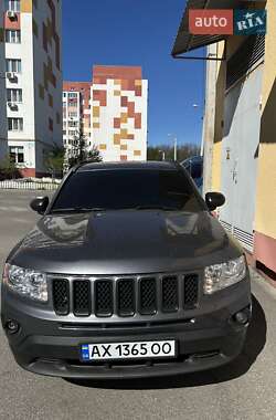 Внедорожник / Кроссовер Jeep Compass 2015 в Харькове