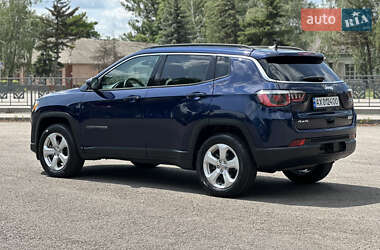 Внедорожник / Кроссовер Jeep Compass 2018 в 