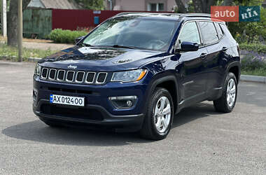 Внедорожник / Кроссовер Jeep Compass 2018 в 