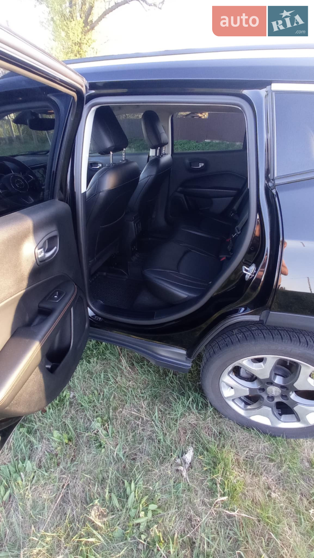 2017 Jeep Compass - мініатюра 3