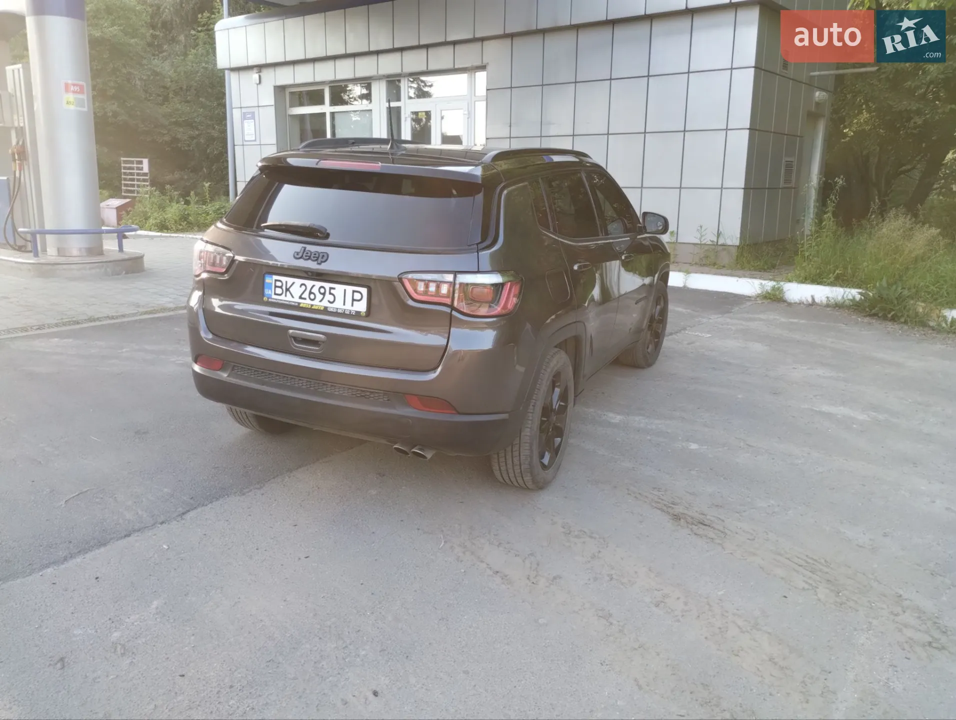 2019 Jeep Compass - мініатюра 2