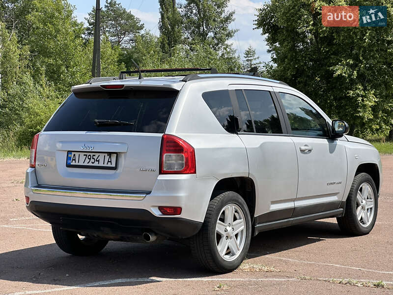 Внедорожник / Кроссовер Jeep Compass 2011 в Киеве