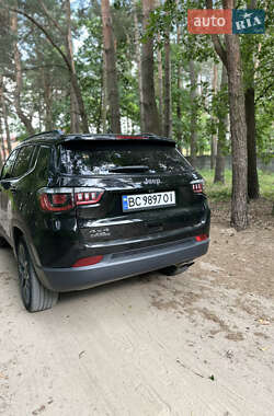Внедорожник / Кроссовер Jeep Compass 2020 в 