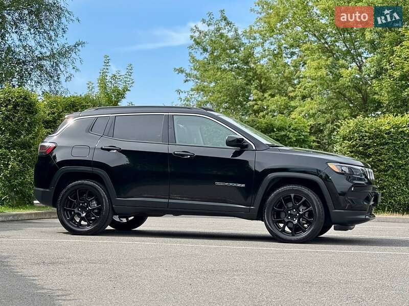 Внедорожник / Кроссовер Jeep Compass 2021 в Киеве