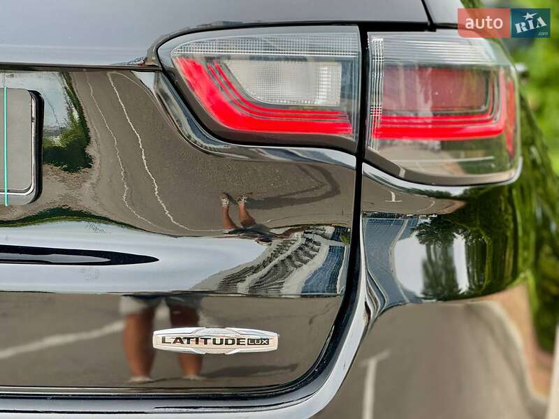 Внедорожник / Кроссовер Jeep Compass 2021 в Киеве