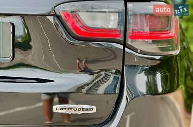 Внедорожник / Кроссовер Jeep Compass 2021 в 