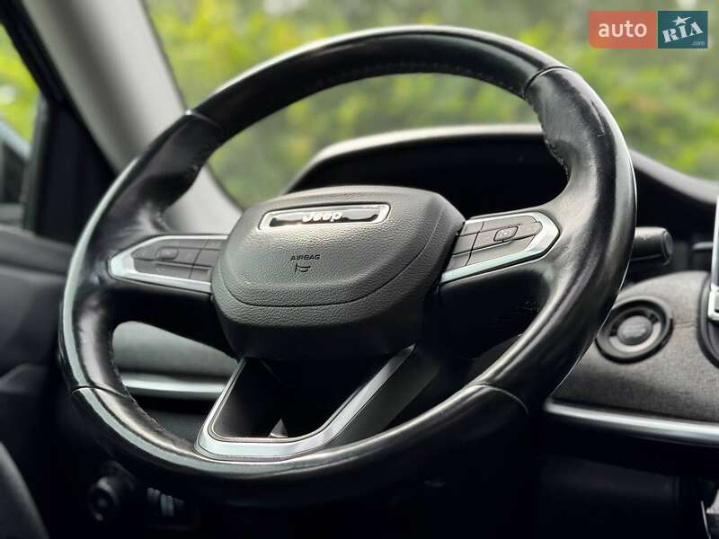 Внедорожник / Кроссовер Jeep Compass 2021 в Киеве