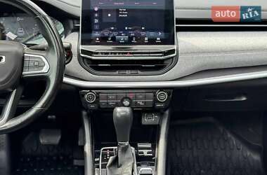 Внедорожник / Кроссовер Jeep Compass 2021 в 