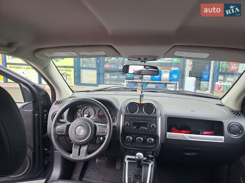 Внедорожник / Кроссовер Jeep Compass 2014 в Киеве