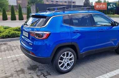 Внедорожник / Кроссовер Jeep Compass 2022 в 
