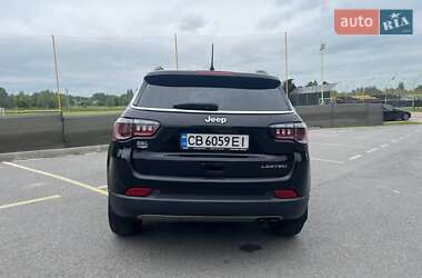 Внедорожник / Кроссовер Jeep Compass 2018 в 