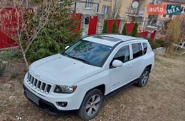 Внедорожник / Кроссовер Jeep Compass 2016 в 
