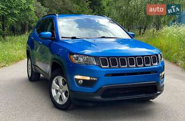 Внедорожник / Кроссовер Jeep Compass 2018 в 