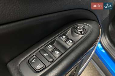 Внедорожник / Кроссовер Jeep Compass 2018 в 