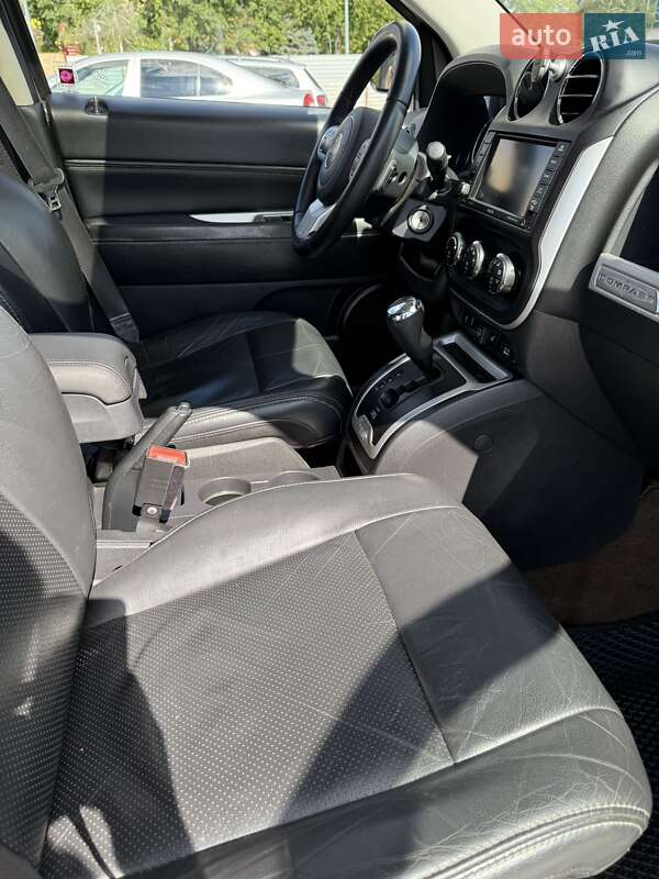 Внедорожник / Кроссовер Jeep Compass 2014 в Кривом Роге
