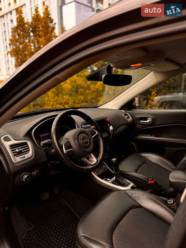 Внедорожник / Кроссовер Jeep Compass 2017 в Львове