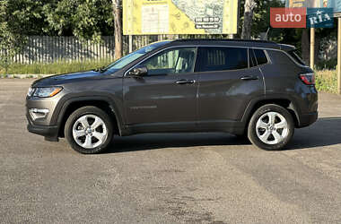 Внедорожник / Кроссовер Jeep Compass 2019 в 