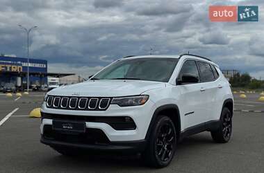 Внедорожник / Кроссовер Jeep Compass 2022 в 
