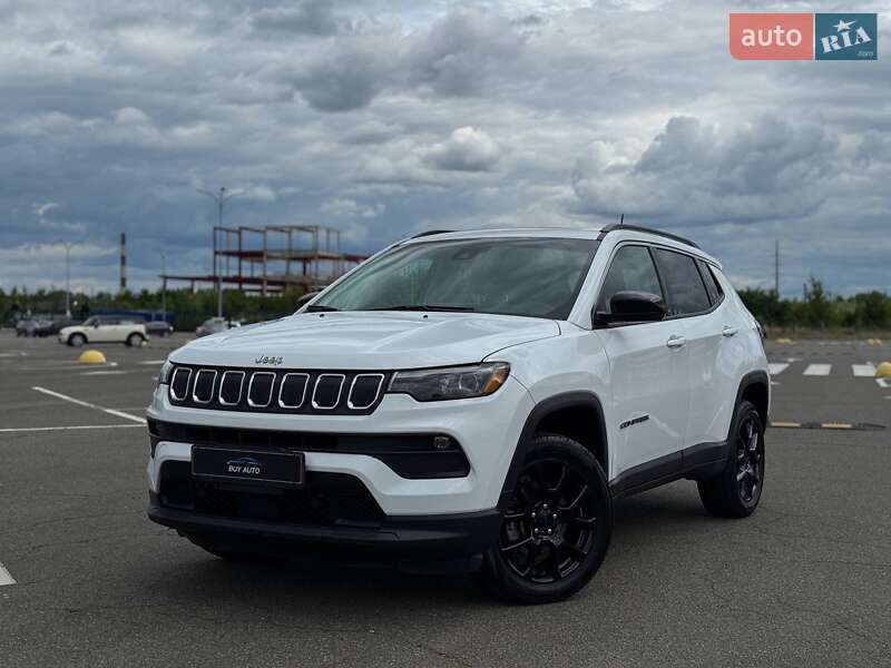 Внедорожник / Кроссовер Jeep Compass 2022 в 