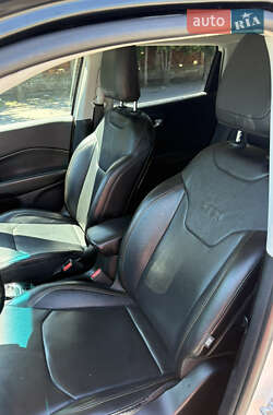 Позашляховик / Кросовер Jeep Compass 2020 в 