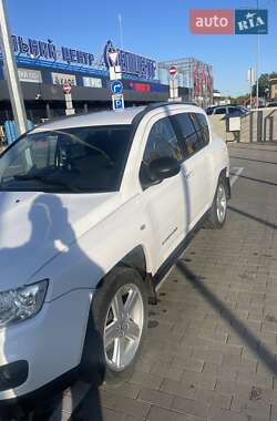 Позашляховик / Кросовер Jeep Compass 2011 в Первомайську